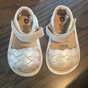 Old Soles size 3 baby girl white sandals  NWT